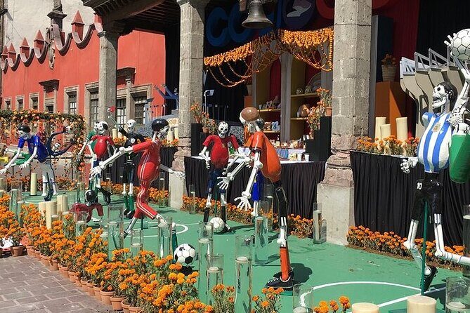Day of the Dead in Mixquic Visit the Houses and Altars Pantheon - Transportation and how to prepare so the tour stays fun