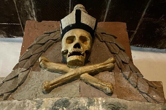 Day of the Dead Walking Tour in San Miguel de Allende - Parroquia de San Miguel Arcángel: why this first stop matters