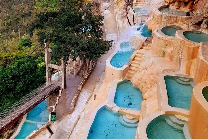 Day trip to Grutas Tolantongo Hot Springs - Relaxation pools and your comfort checklist