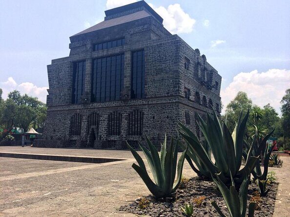 Diego Rivera Studio & UNAM Murals Tour with Admission Tickets - Key things worth knowing before you go