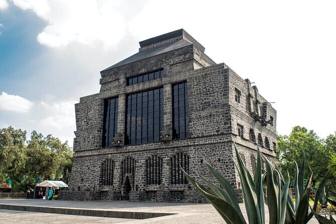 Diego Rivera Studio & UNAM Murals Tour with Admission Tickets - What you’re paying for: value at $86 per person