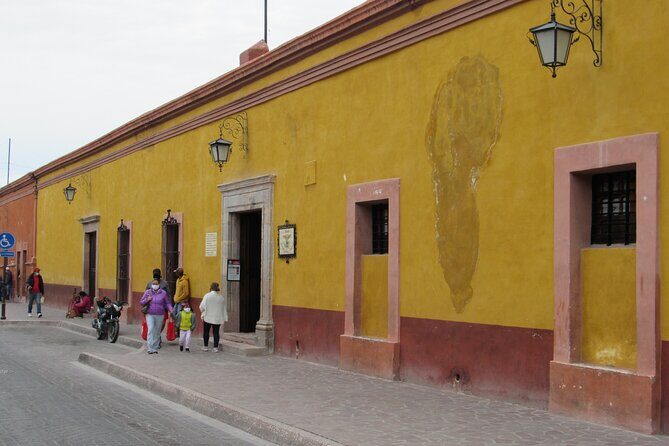 Dolores Hidalgo & Sanctuary of Atotonilco - Guides, Group Size, and What Private Really Means