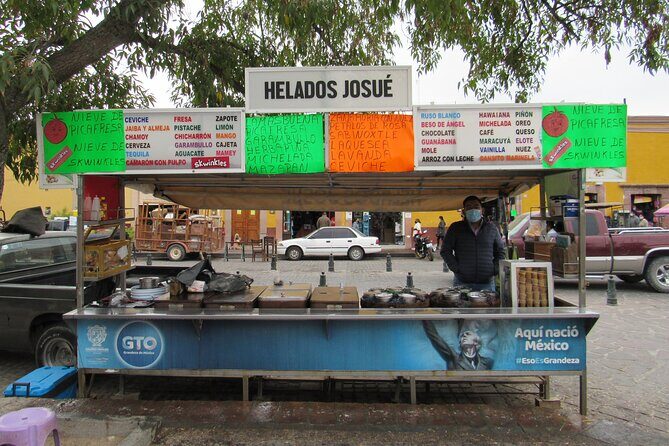 Dolores Hidalgo & Sanctuary of Atotonilco - Food and Shopping: Ice Cream, Market Bites, and Crafts