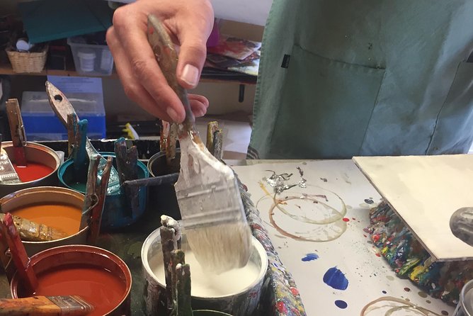 Encaustic painting workshops with Ezshwan Winding - Why This Class Feels Like Learning, Not Just Making Art