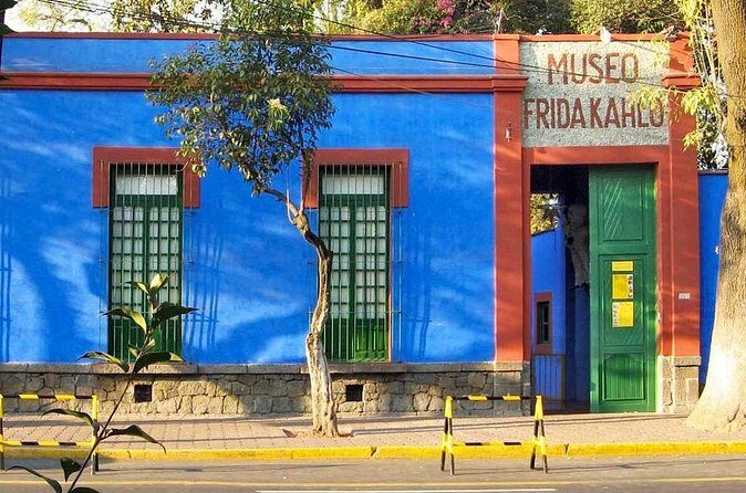 Entrance tickets to Frida Kahlo Museum - Digital concierge and a digital written guide: helpful, if you prep
