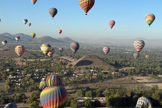 Eternal Experience Balloon flight over the Teotihuacan Pyramids - Pickup from Mexico City around Ángel de Independencia: simple start, fewer surprises