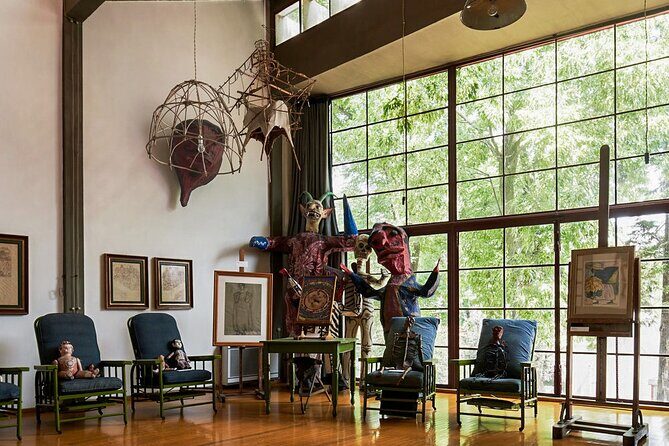 EXCLUSIVE TOUR Casa Estudio Frida Kahlo-Diego Rivera Small Groups - How the guide changes everything: Mauricio, Leonor, Omar, and the rest