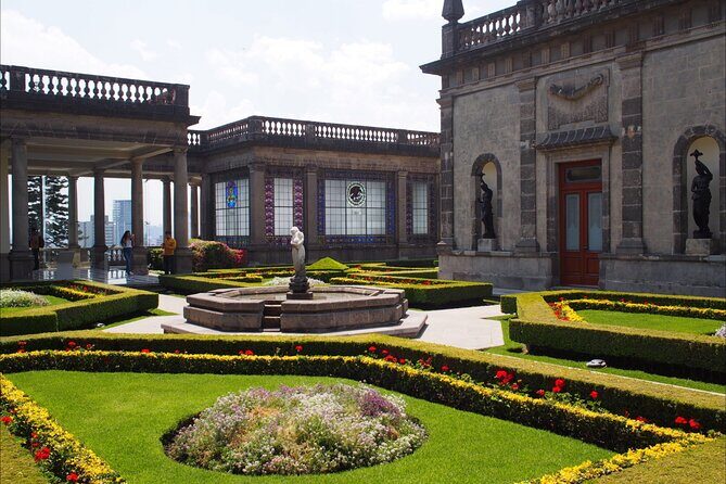 EXCLUSIVE TOUR Chapultepec Castle - Small Groups - Porfirio Díaz and the Castle’s political voice