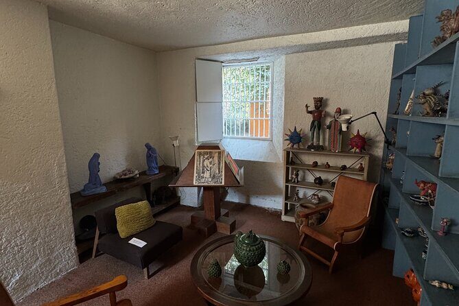 EXCLUSIVE TOUR Luis Barragán Casa Ortega - small groups - Who should book Casa Ortega, and who might skip it