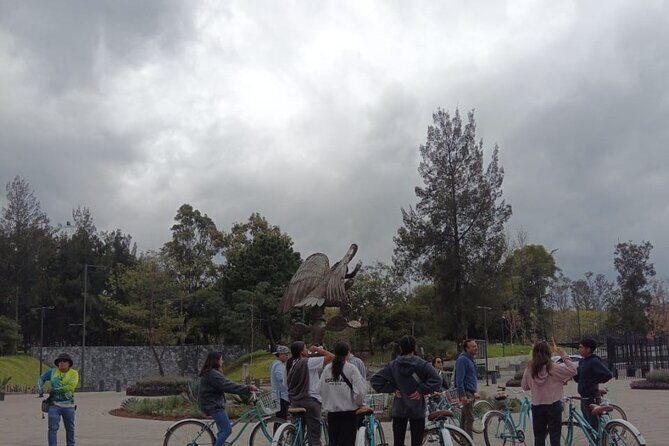 Explore Chapultepec & Mexico City sights by Bike - Monumento y Museo de la Revolución: Design Details You Can Spot