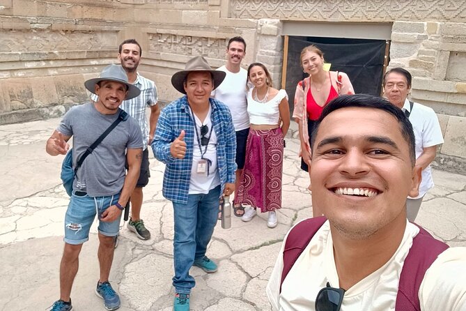 Explore Hierve el Agua, Mitla, Tule, Textile and Mezcal for a day - Teotitlán del Valle: wool rugs, pedal looms, and natural color