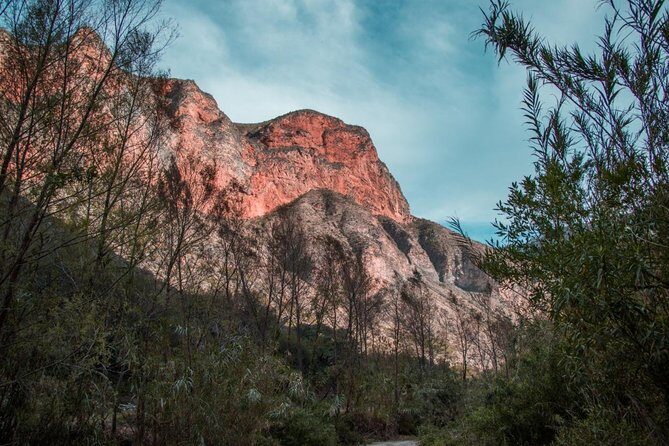 Extoraz River Hike with Pick-up - Quick hits: Extoraz River with cave camping