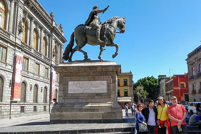 Food and Historic Walking Tour: Private Tortilla Crawl in Mexico City Downtown - Palacio Nacional de Mexico: Diego Rivera Murals and the Spanish-Indigenous Story