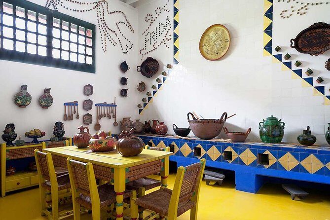Frida Kahlo Tour with Admission Tickets - What to do with bags, strollers, and quiet-room rules