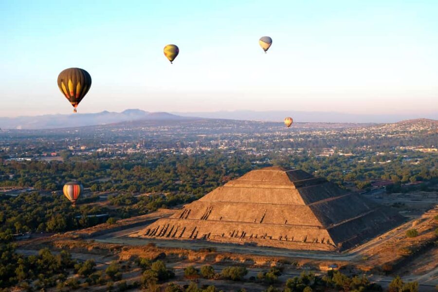 From CDMX: Teotihuacan Hot Air Balloon Ride & Optional Tours - The sunrise balloon flight: Sun and Moon from above