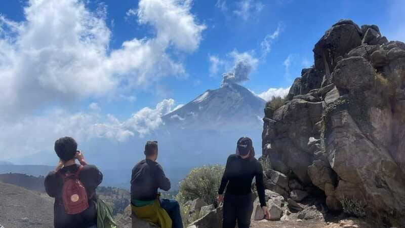 From CDMX: Trekking to Iztaccihuatl Volcano accompanied by a mountaineer - Photo stops and the short free-time window: use the time smart