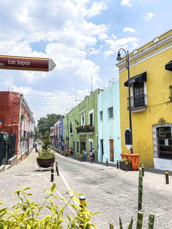 From Mexico City: Day trip to Puebla, Cholula, and Tonantzintla - Tips for a Smoother Day (Walking, Food, and the Passport Check)