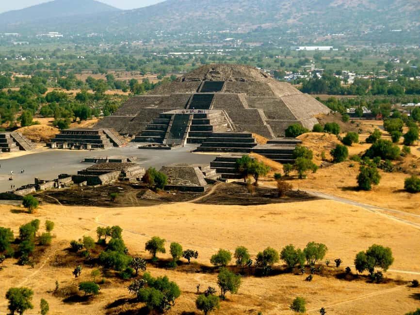 From Mexico City: Half-day tour to Teotihuacan - Tequila tasting and spirits break: small, fun, and timed well
