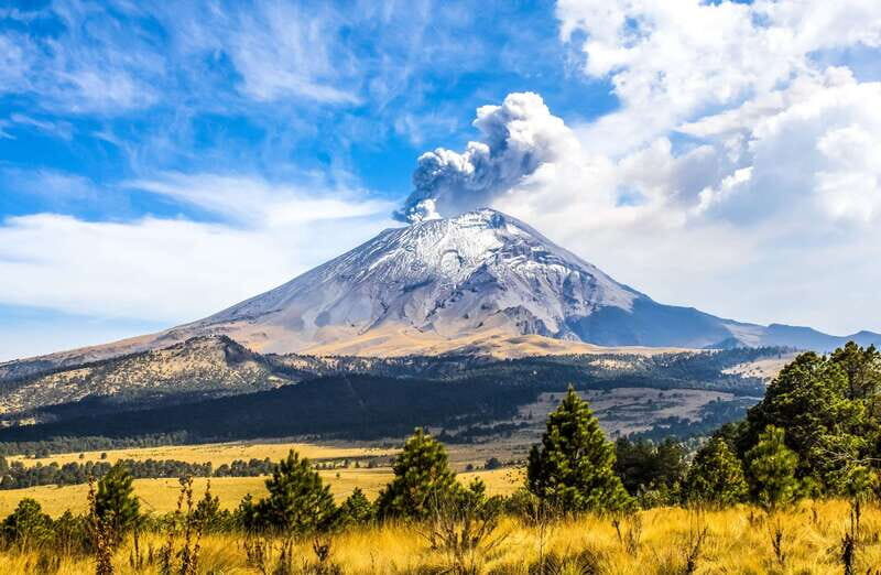 From Mexico City: Hike Iztaccihuatl Volcano with an Alpinist - Key things you’ll notice on this hike