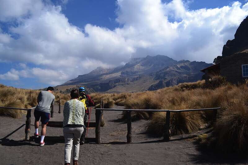 From Mexico City: Hike Iztaccihuatl Volcano with an Alpinist - Who this volcano hike suits best (and who should skip it)