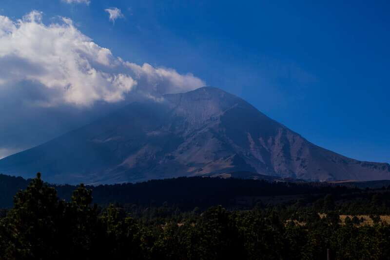 From Mexico City: Hike Iztaccihuatl Volcano with an Alpinist - How hard is it, really: distance, uneven ground, and loose rock