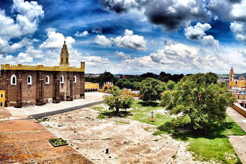 From Mexico City: Puebla and Cholula Day Tour - Rosario Chapel: the “eighth wonder” style reputation