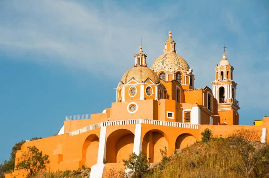 From Mexico City: Puebla, Cholula and Tonantzintla Day Trip - Tonantzintla’s Santa María Church: Indigenous Baroque Meets Christian Motifs