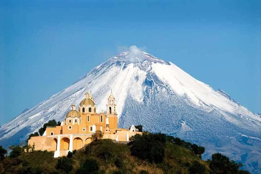 From Mexico City: Puebla, Cholula and Tonantzintla Day Trip - Guide Quality: Bilingual Storytelling That Makes the Stops Click