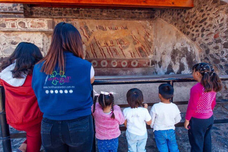 From Mexico City: Teotihuacan Tour & Reino Animal For Kids - Teotihuacan and Reino Animal: the day trip concept that actually works