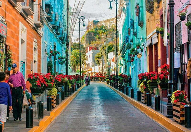 From Puebla: Cholula and Atlixco Magical Towns Tour - Atlixco at the foot of Popocatépetl: flower streets and church-and-street balance