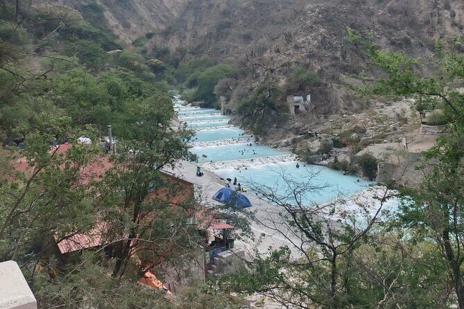 Full Day Private Tour to Tolantongo Caves from CDMX - Stop 3: back to Mexico City and the “sleepy but happy” ending