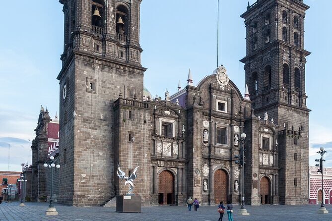 Full Day Puebla and Cholula Tour in Mexico City - Tonantzintla Church: The Extra Stop That Adds Texture to the Day