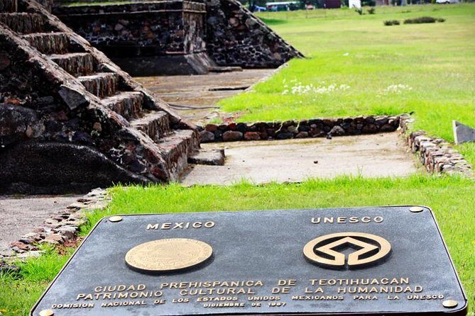 Full-Day Teotihuacan & Basilica Guadalupe Tour - Basilica de Santa María de Guadalupe: Why People Travel for This