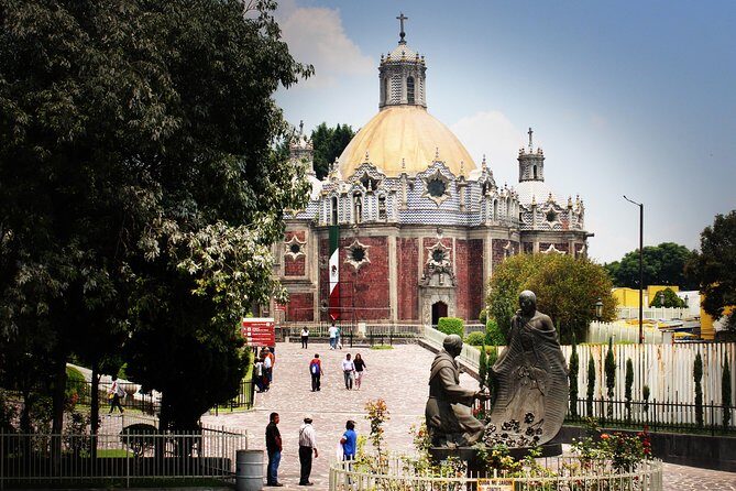 Full-Day Teotihuacan & Basilica Guadalupe Tour - City Route Sights: Paseo de Reforma and Tlatelolco in Motion