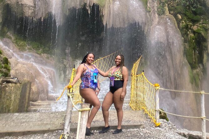 Full-Day Tour Exploring the Waters of Tolantongo - Pocitos thermal pools: the first soak and the zipline choice