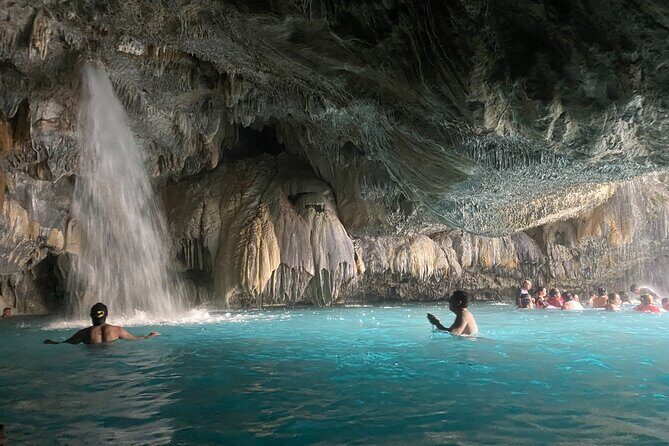 Full Day Tour in Tolantongo from Queretaro - The turquoise river: where the tour slows down