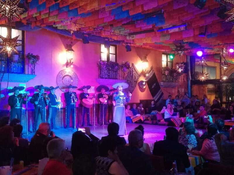 Garibaldi by Night - Mexico City - Plaza Garibaldi: Guided Time, Free Time, and Easy Shopping