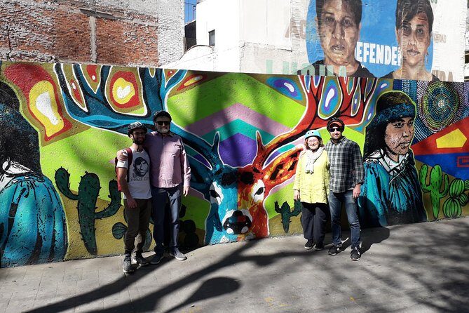 Graffiti & Urban Art Biketour w/ taco stop - Why a graffiti bike tour is a smart way to see Mexico City
