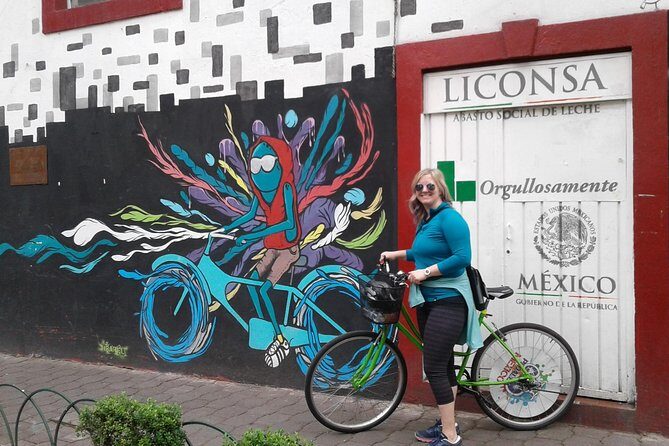 Graffiti & Urban Art Biketour w/ taco stop - How much you’re really paying for
