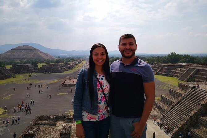 Group reduced to Pyramids of Teotihuacan and Basilica of Guadalupe - Artesanías El Quetzal: Obsidian and Maguey (Plus More Tastings)