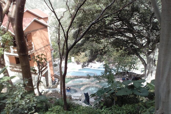 Grutas de Tulantongo - Entering the river-spring area: where the swimming is the point