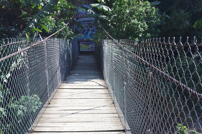 Grutas de Tulantongo - Thermal ponds and the hanging bridge: a second act for photos and soaking