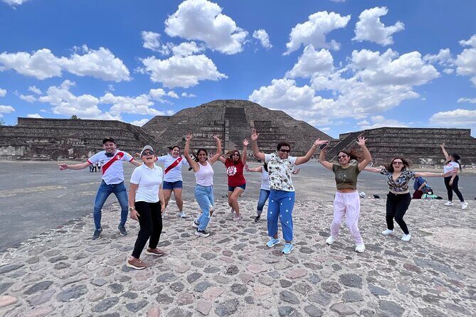 Guadalupe Shrine And Teotihuacan Pyramids From Mexico City - Pickup points, timing, and the real CDMX traffic picture