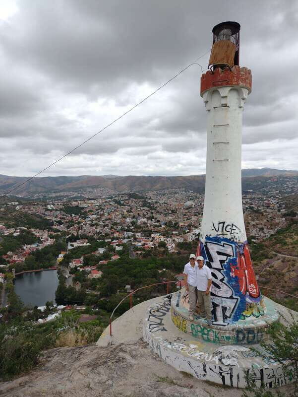 Guanajuato City: Hiking Tour at La Bufa - Toward the lighthouse: panoramic city views at the right time