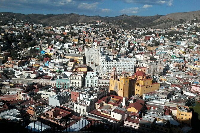 Guanajuato City Shared Tour from San Miguel de Allende - Plaza de la Paz: the central square feeling, with history built in