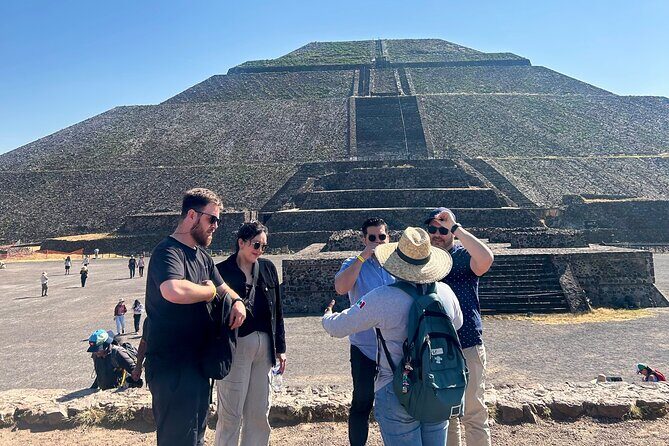 Guided Tour in the Pyramids of Teotihuacan with Breakfast - Morning pickup from CDMX: what the start feels like