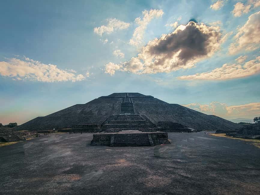Guided tour of Mexico City: Teotihuacan, Guadalupe, and the Mexica city of Tlatelolco - Plaza de Tlatelolco: the three-cultures lesson you can actually connect to the map