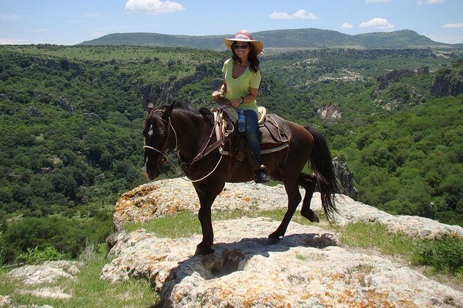 Half-Day Horseback Riding Adventure - Dress code and gear: the stuff that keeps you comfortable in canyon terrain