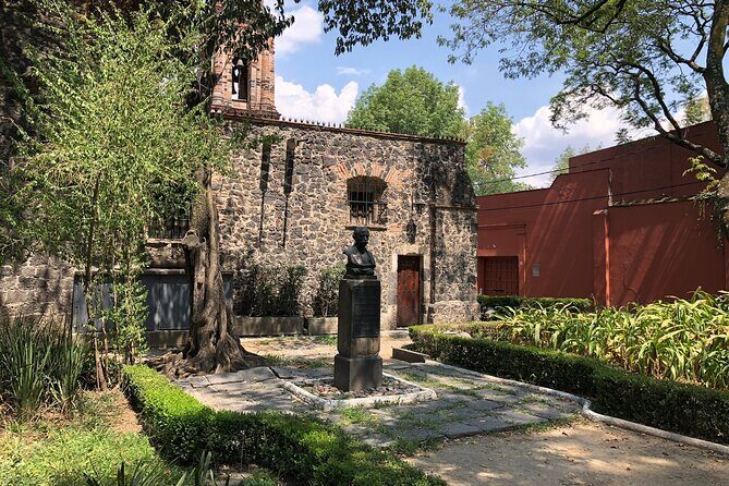 Hidden Gems of Mexico City: Exploration Game and Tour - Getting the timing right: 1 hour 40 minutes in the real world