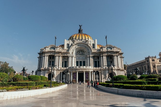 Highlights & Hidden Gems With Locals: Best of Mexico City Private Tour - Timing and logistics in Centro Histórico (without the stress spiral)